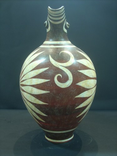 KAMARES WARE ANCIENT GREEK VASE WITH A SUNFLOWER KAMARES WARE GREEK POTTERY PROCHOUS