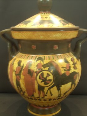 CLASSICAL BLACK FIGURED KRATER WITH HECTOR AND PARIS WITH THEIR WIVES BEFORE THE BATTLE. CLASSICAL GREEK POTTERY KRATER