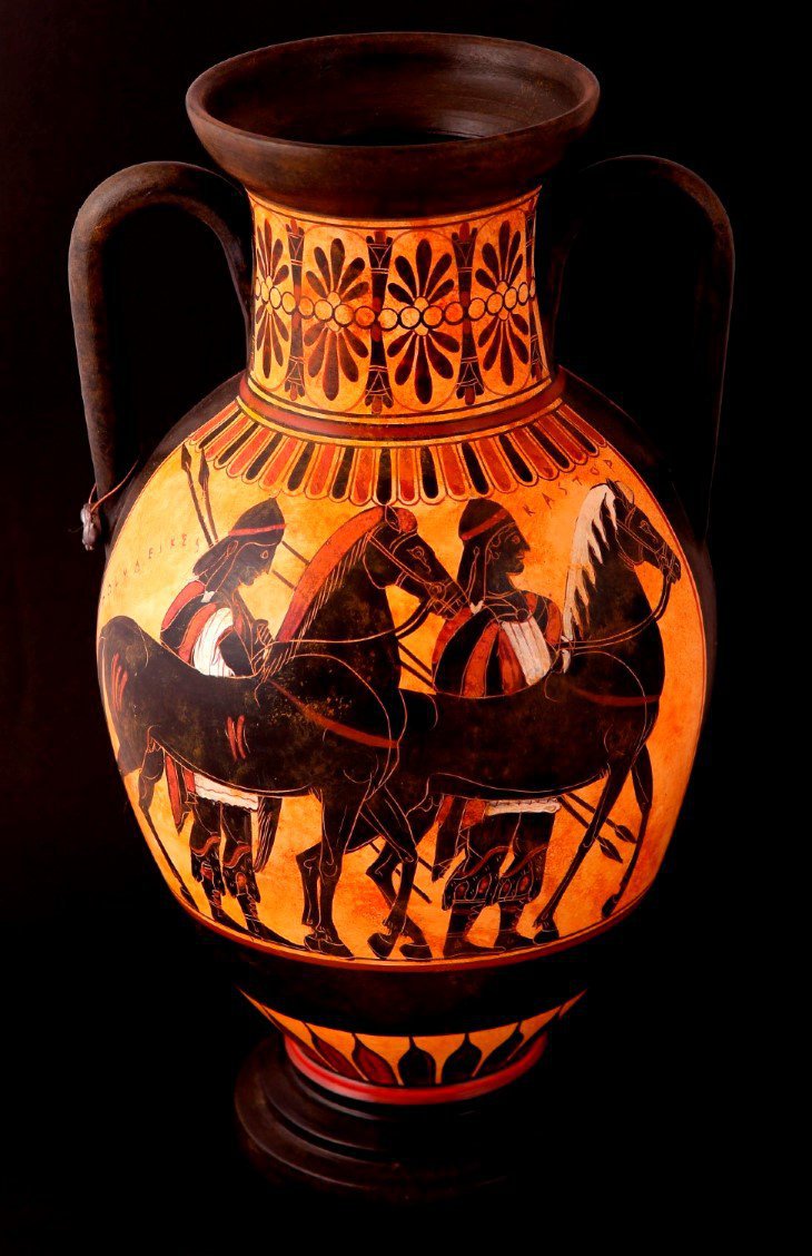 DIONYSUS AND ARIADNI GREEK CERAMIC AMPHORA POTTERY