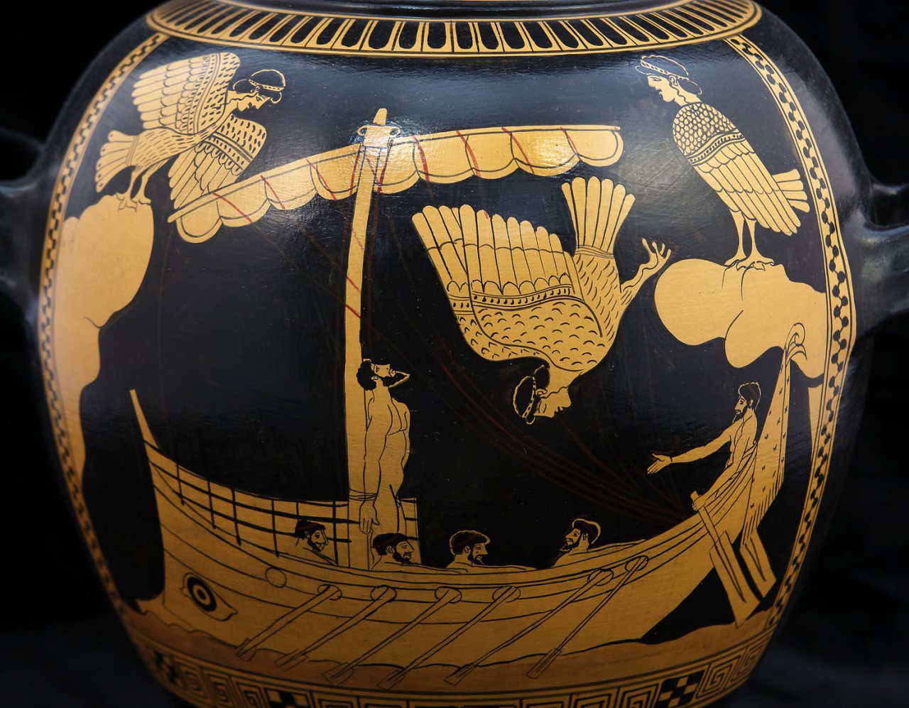 CLASSICAL REDFIGURED STAMNOS WITH ODYSSEAS AND THE SEIRINES ON. CLASSICAL GREEK POTTERY STAMNOS