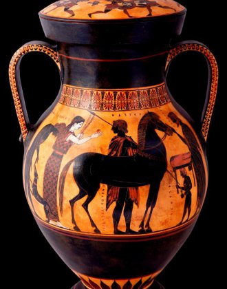 CLASSICAL BLACK FIGURED AMPHORA WITH ACHILLES AND AJAX PLAYING DICE 2