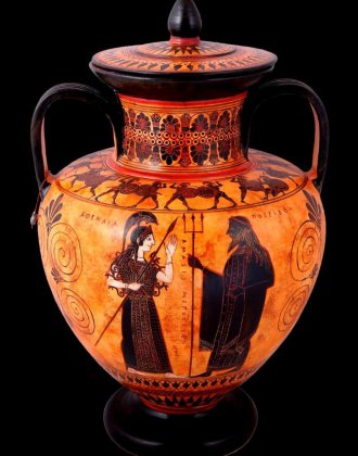 CLASSICAL BLACK FIGURED AMPHORA DECORATED WITH DIONYSUS MAENADS 2