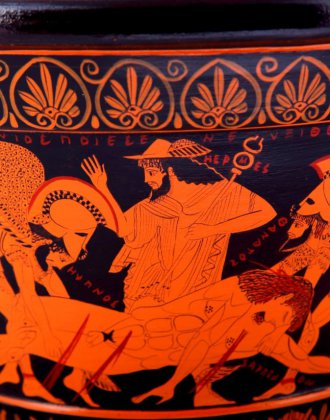LARGE CLASSICAL KRATER WITH THE DEATH OF SARPEDON 4